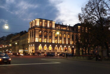 Massimo Dutti Corso Venezia Milan