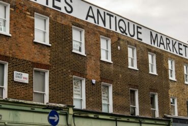 Antiquités art décoratif Londres