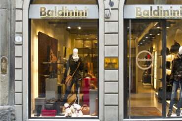 Baldinini boutique vetrina scarpe