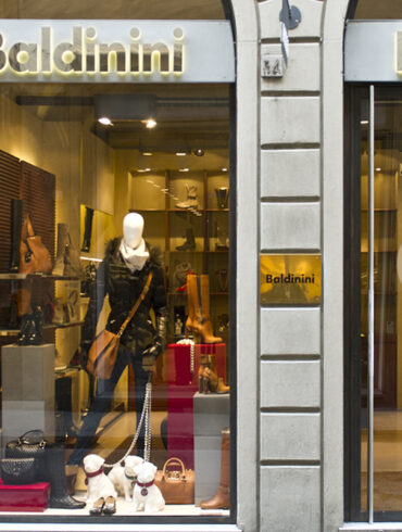 Baldinini boutique vetrina scarpe