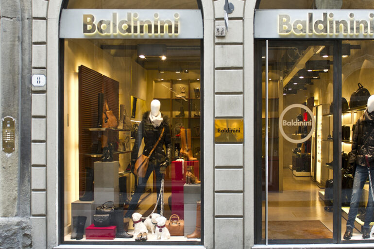 Baldinini boutique vetrina scarpe