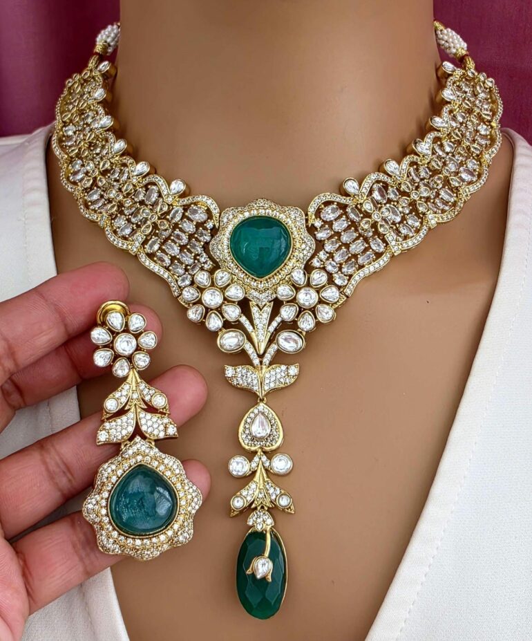 bijoux or Amrapali Jewels