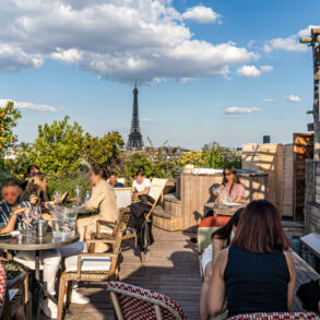 chic parisian terrace restaurant