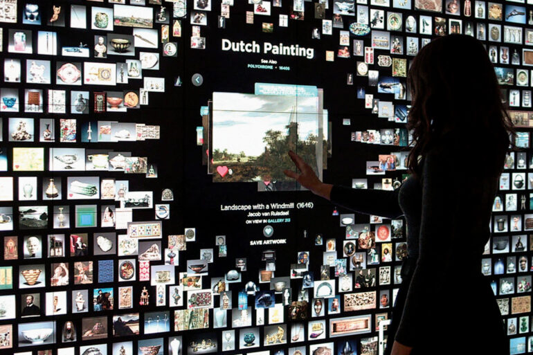 Écran géant interactif musée
