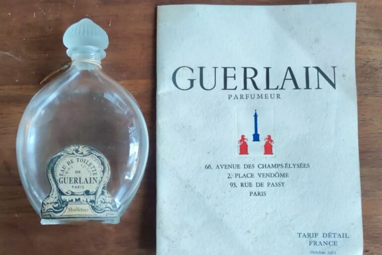 flacon parfum luxe ancien