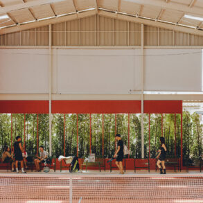 The Lobb Club tennis court