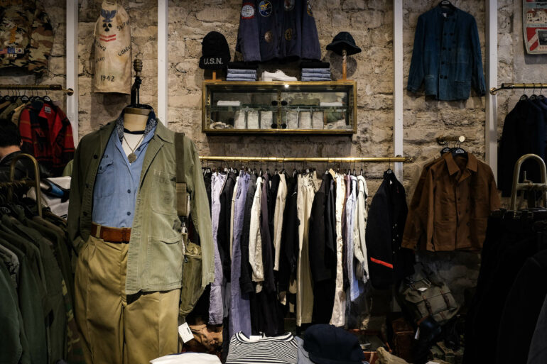boutique de vêtements vintage