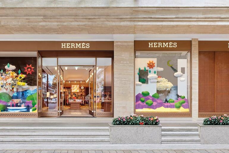 boutique Hermès vitrine luxe