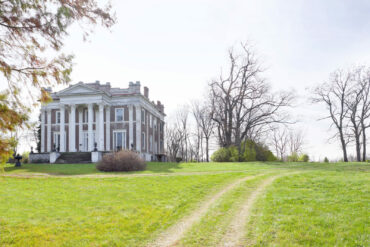 historic kentucky horse farm