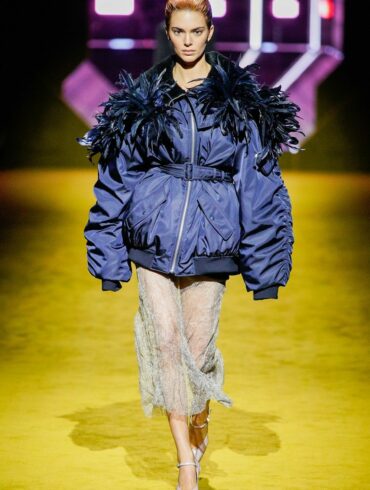 kendall jenner prada runway outfit