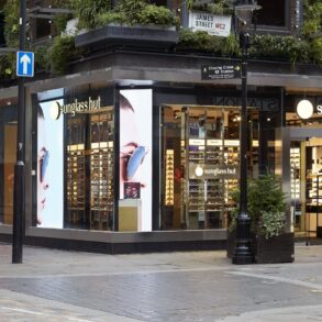 Magasin lunettes EssilorLuxottica