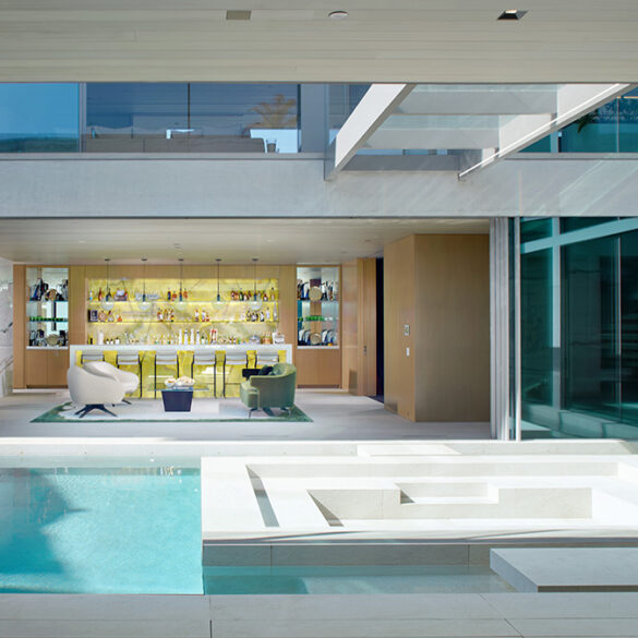 modern Newport Beach mansion pool