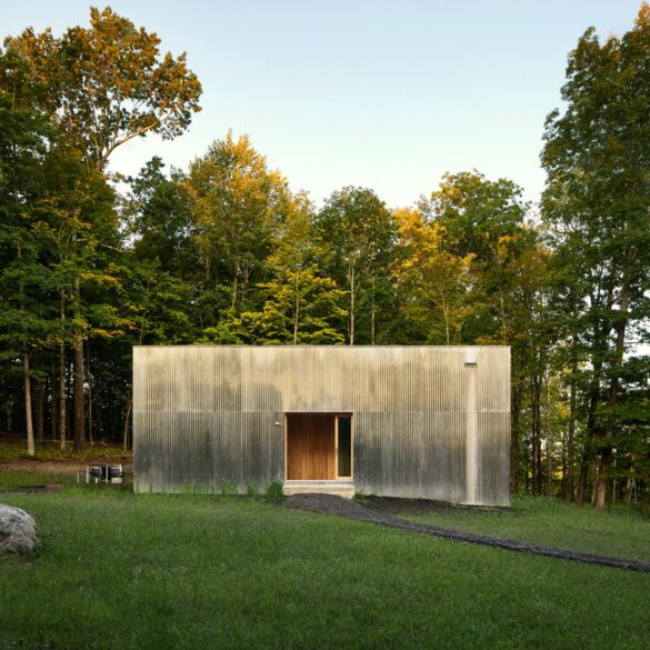 reflective aluminum sheet house