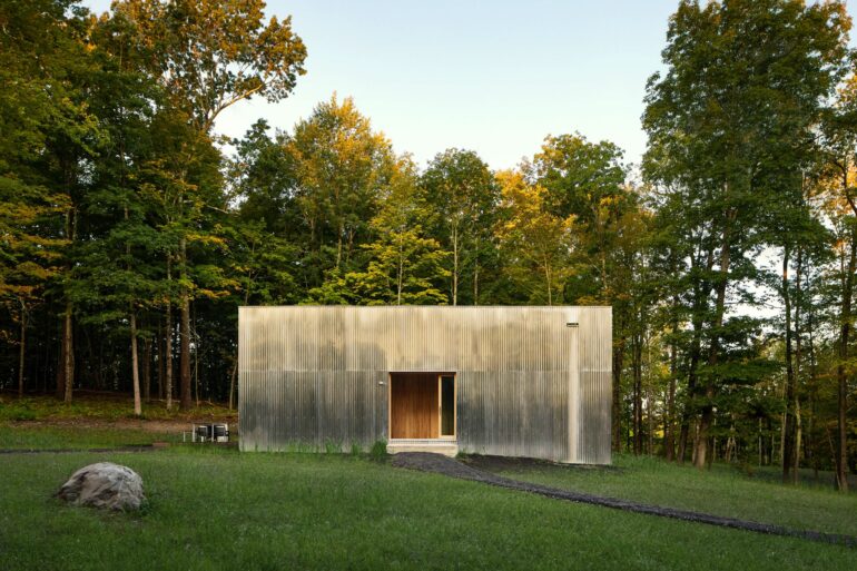 reflective aluminum sheet house