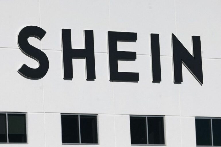 Shein logo colis entrepôt