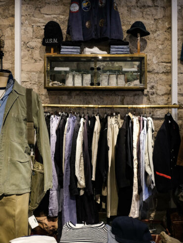 vêtements vintage friperie