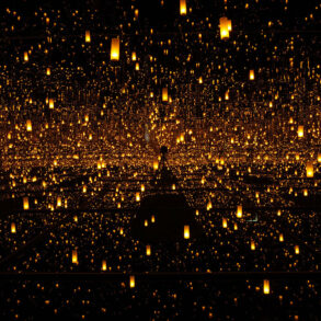 Yayoi Kusama infinity mirror room
