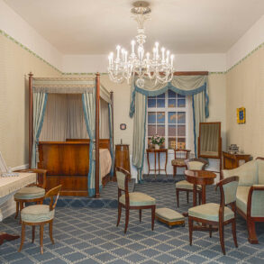 19th century Biedermeier interior furniture Vienna