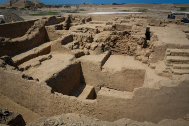 ancient tomb Peruvian coast
