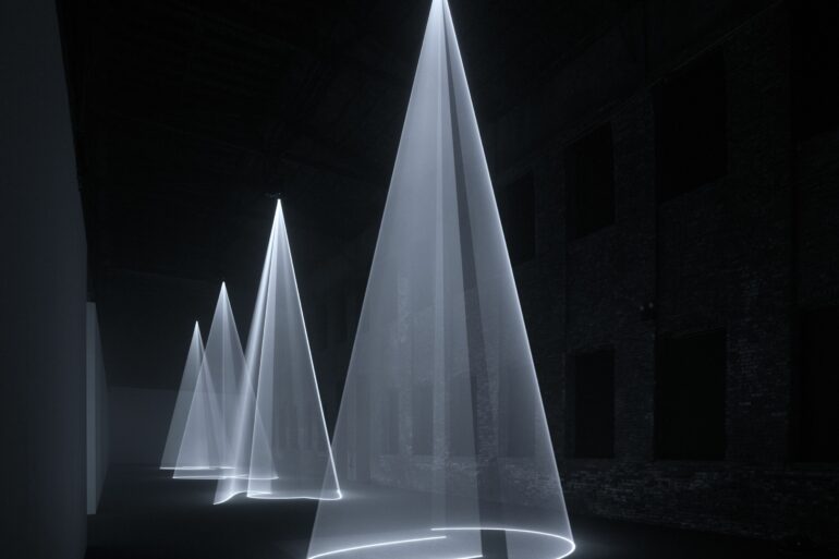 anthony mccall solid light