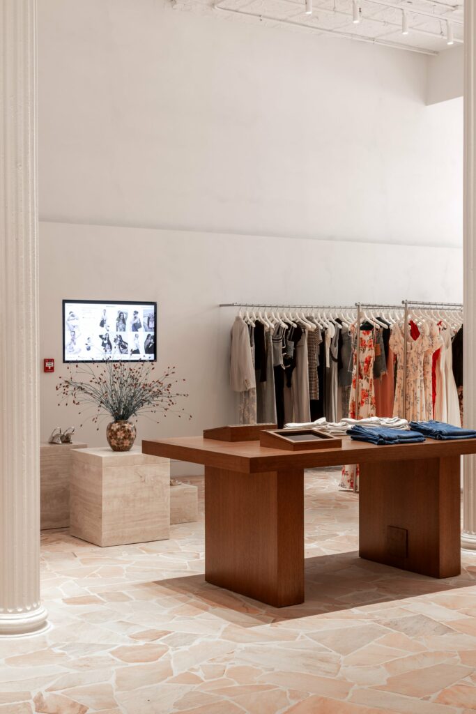 boutique Reformation clothing store