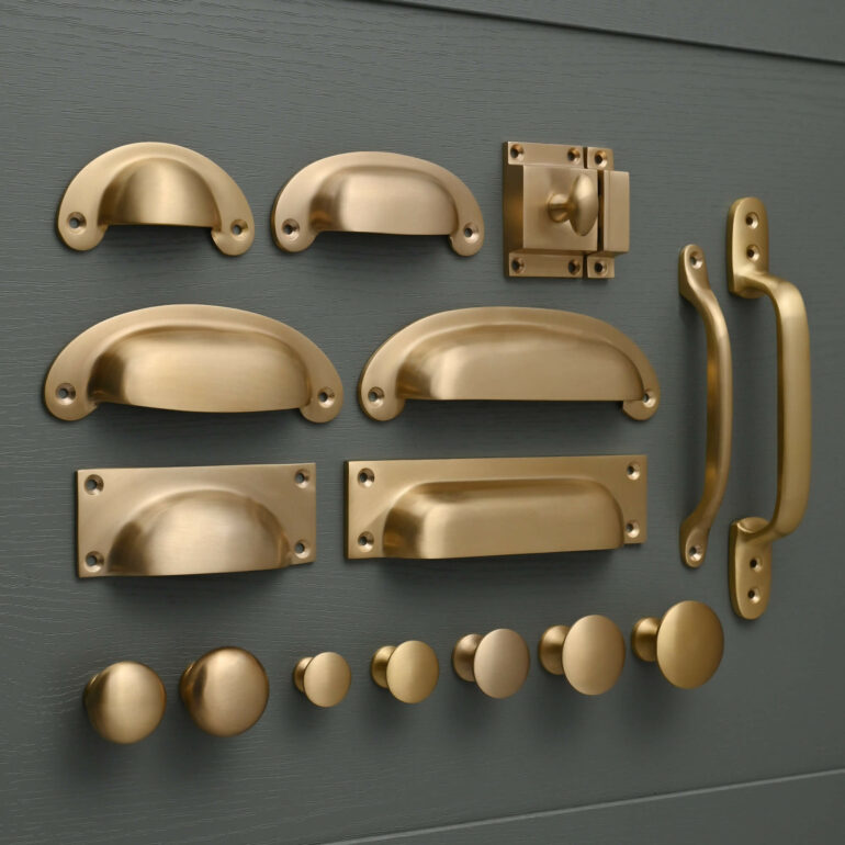 brass cabinet knobs pulls