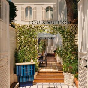 café boutique marque luxe