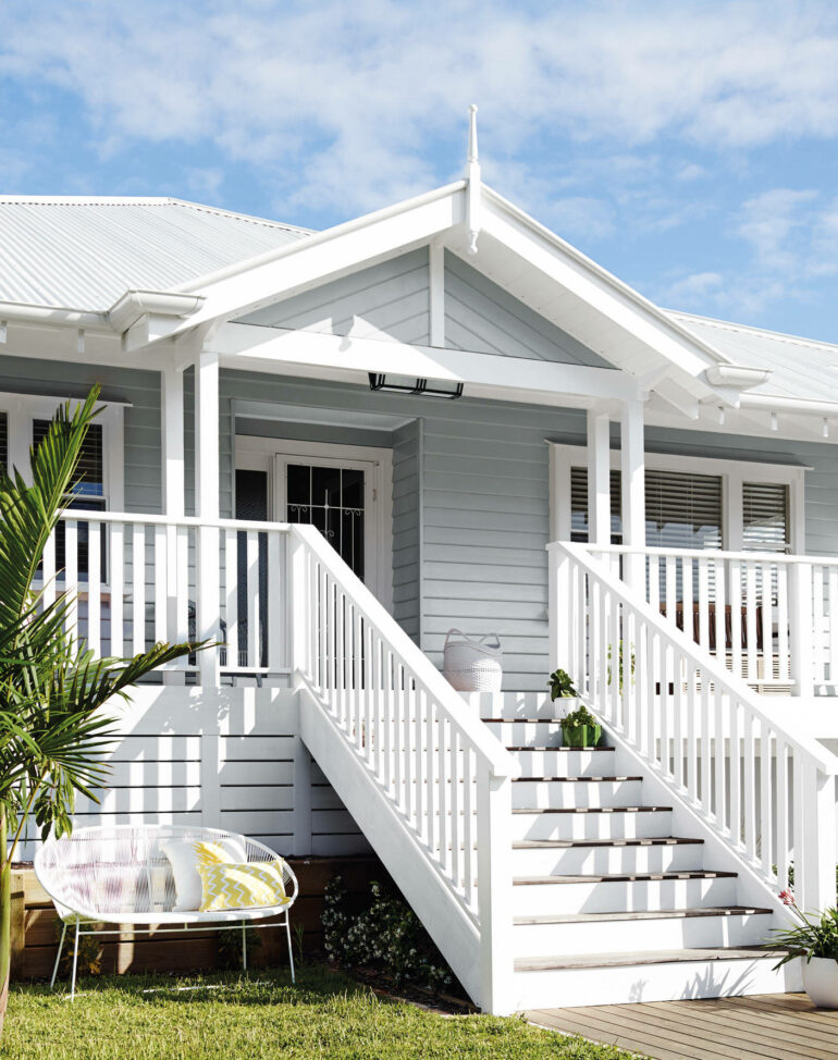 Hamptons beach house exterior
