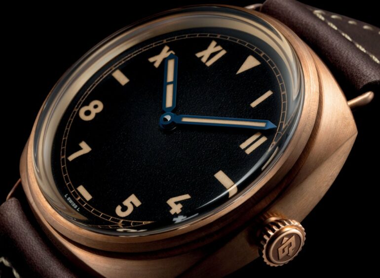 Panerai modernise sa silhouette emblématique en revisitant la