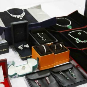 Singapour enchères objets luxe