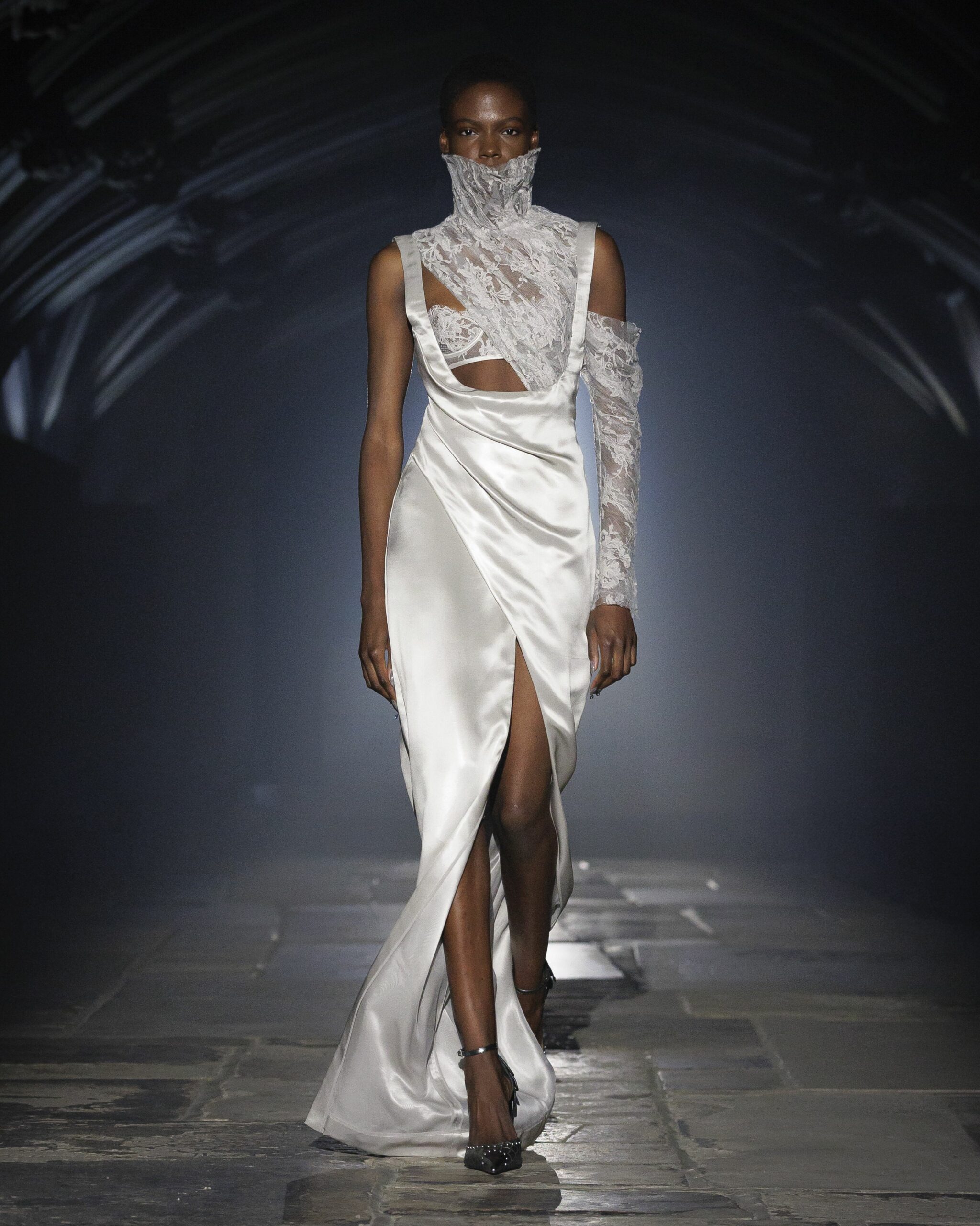 Alexander McQueen Seán McGirr runway Spring Summer 2027
