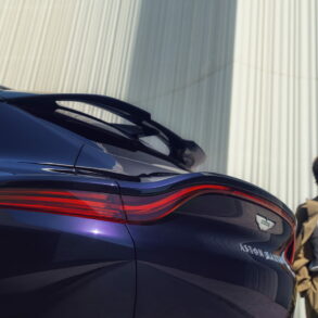 Aston Martin electric car concept