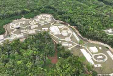 Balam Tun Memory Park Chetumal Maya Train archaeological structures 2026