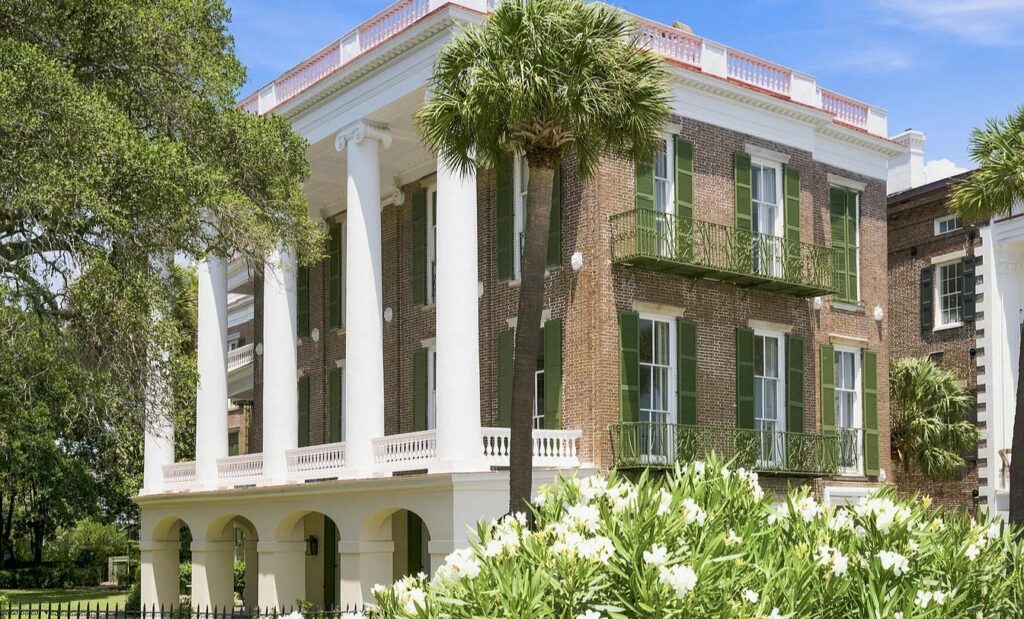 Charleston historic district antebellum single house