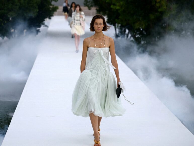 Dior Jonathan Anderson runway show Paris 2026