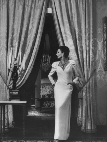 jacqueline de ribes valentino gown