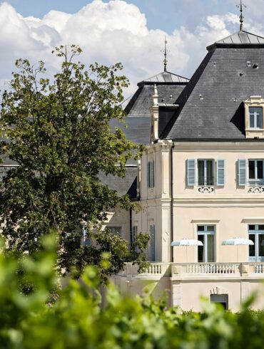 Maison Le Chevreuil Meursault architecture design 2026