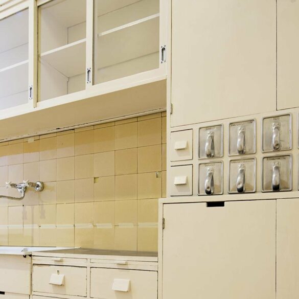 Margarete Schütte-Lihotzky Frankfurt Kitchen original interior 1926