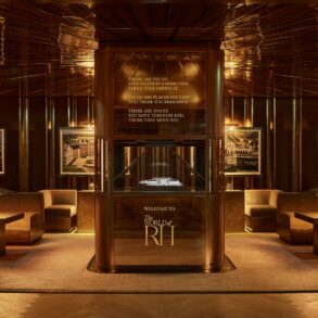 RH Uxbridge House Mayfair London 2026