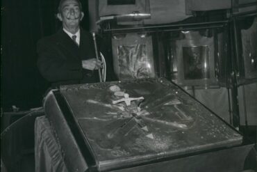 Salvador Dalí Apocalypse of Saint John bronze sculpted book cover