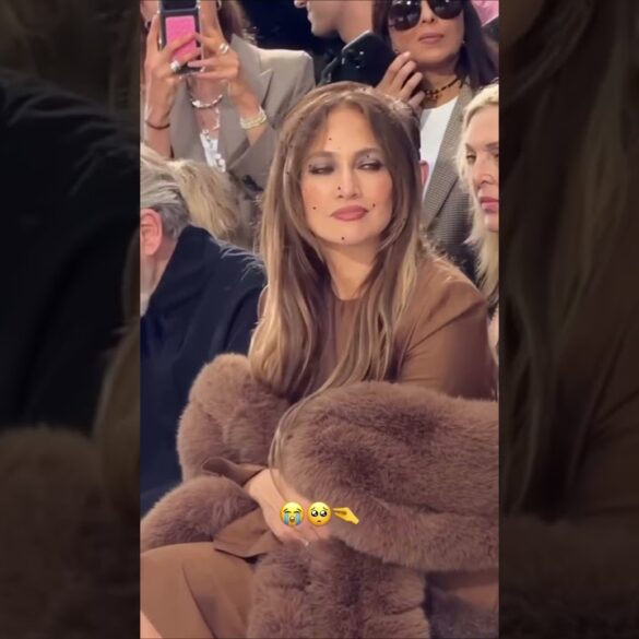 Stella McCartney Spring Summer 2027 Jennifer Lopez brown fur Paris